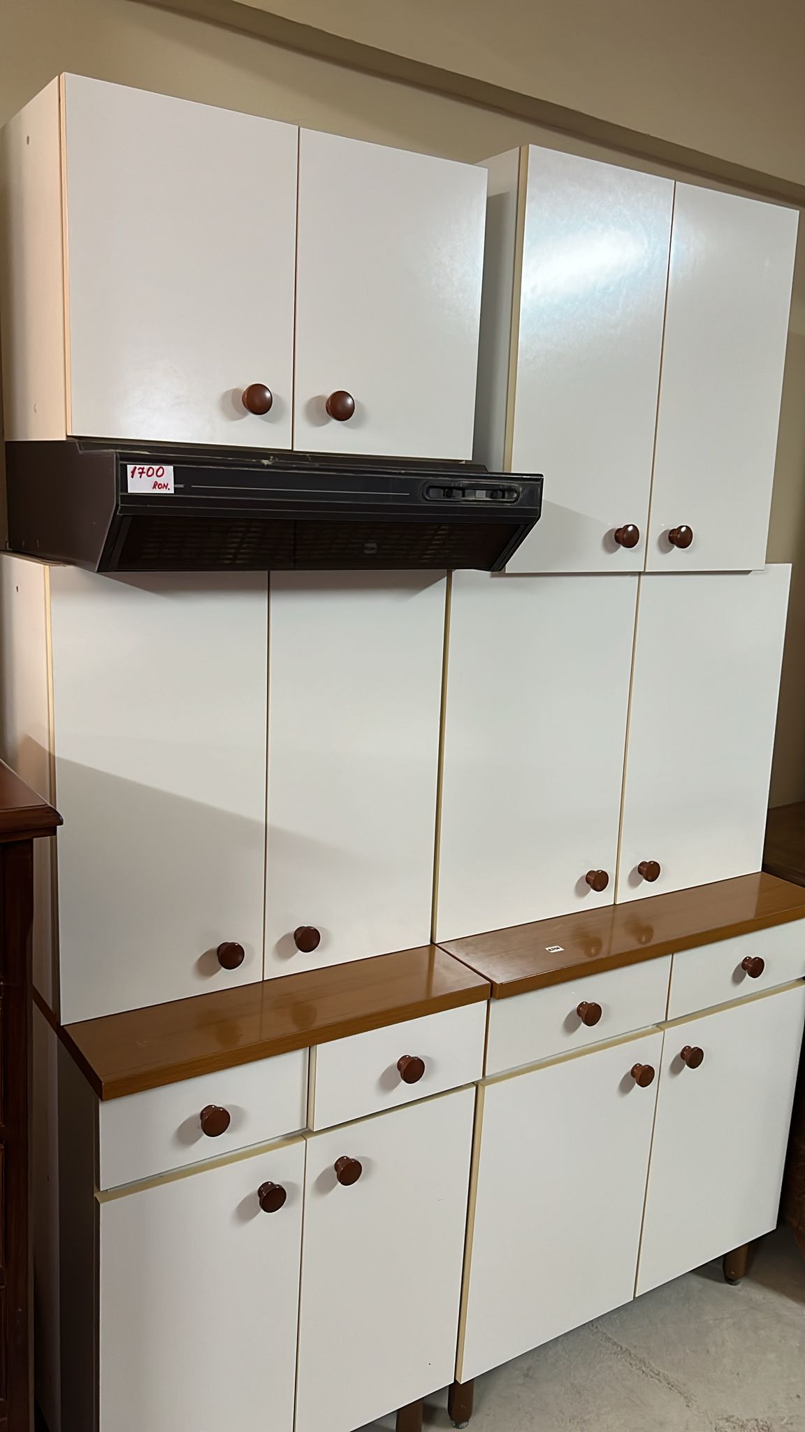 Mobilier de bucătărie cu hotă R-296