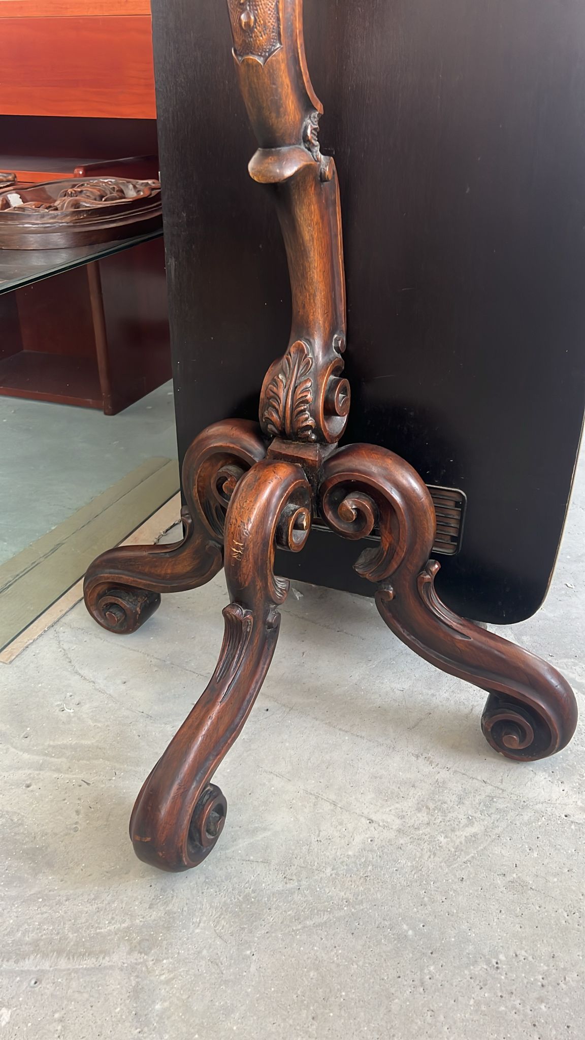 Masă consolă vintage sculptată sh de calitate italiană S 3196 - imagine 2