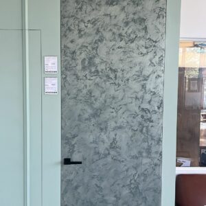 Ușă FiloMuro Cant H2300 mm cu finisaj decorativ