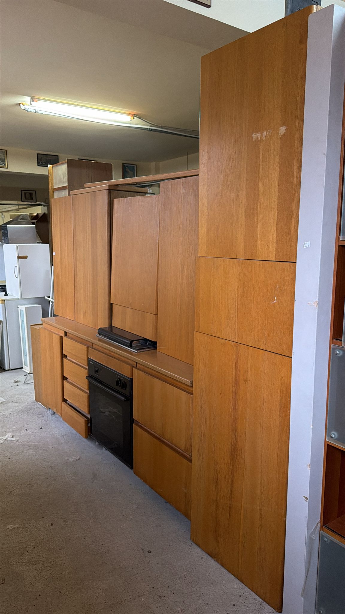 Bucătărie din lemn masiv second hand S 4842 – 280x60