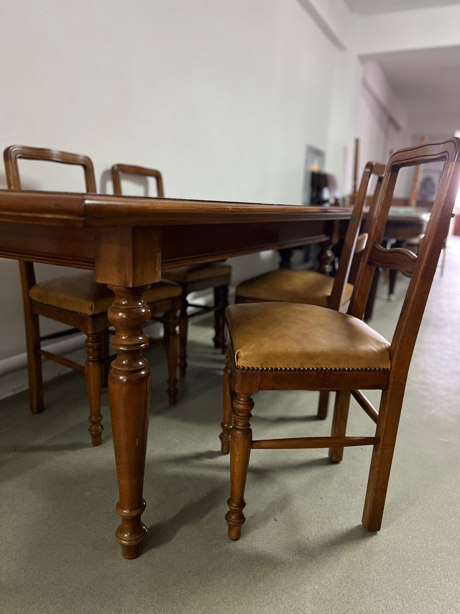 Masă din lemn masiv sh de calitate italiană S 1975 - imagine 5