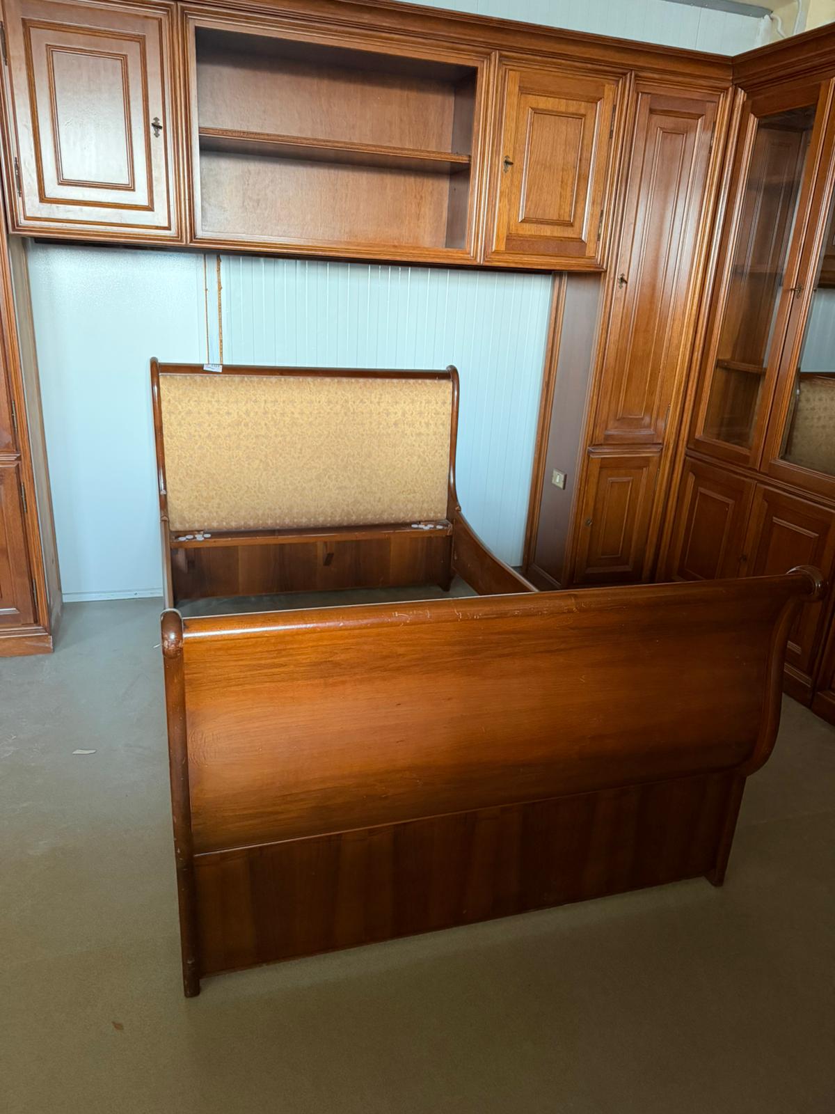 Pat din lemn masiv second hand de calitate italiană C 219 - imagine 2