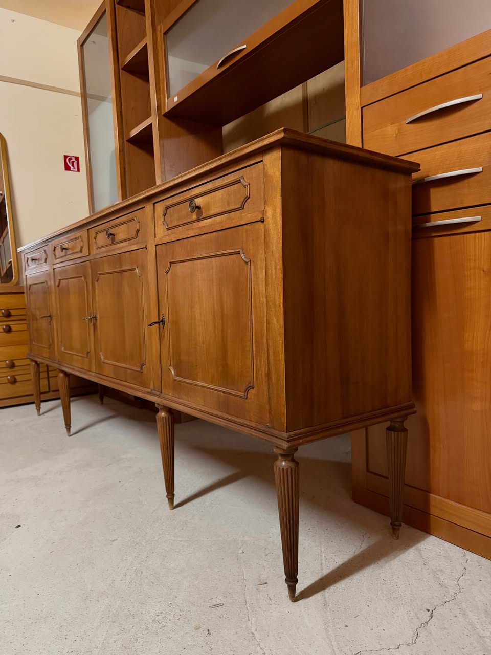 Bufet vintage din lemn masiv SH de calitate italiană 4546/U - imagine 2
